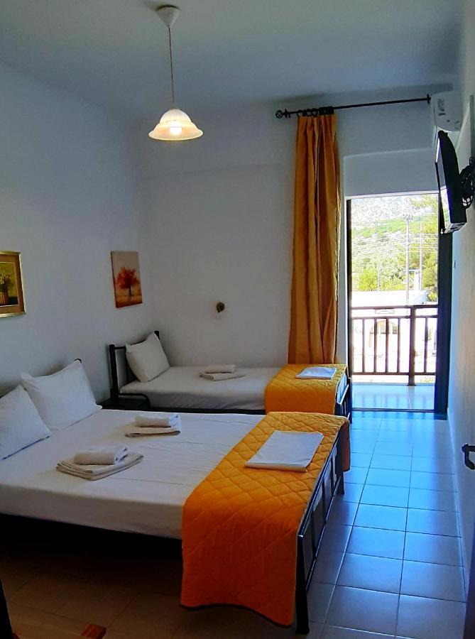 Platanos Rooms Sinoikismos Kambos Dış mekan fotoğraf