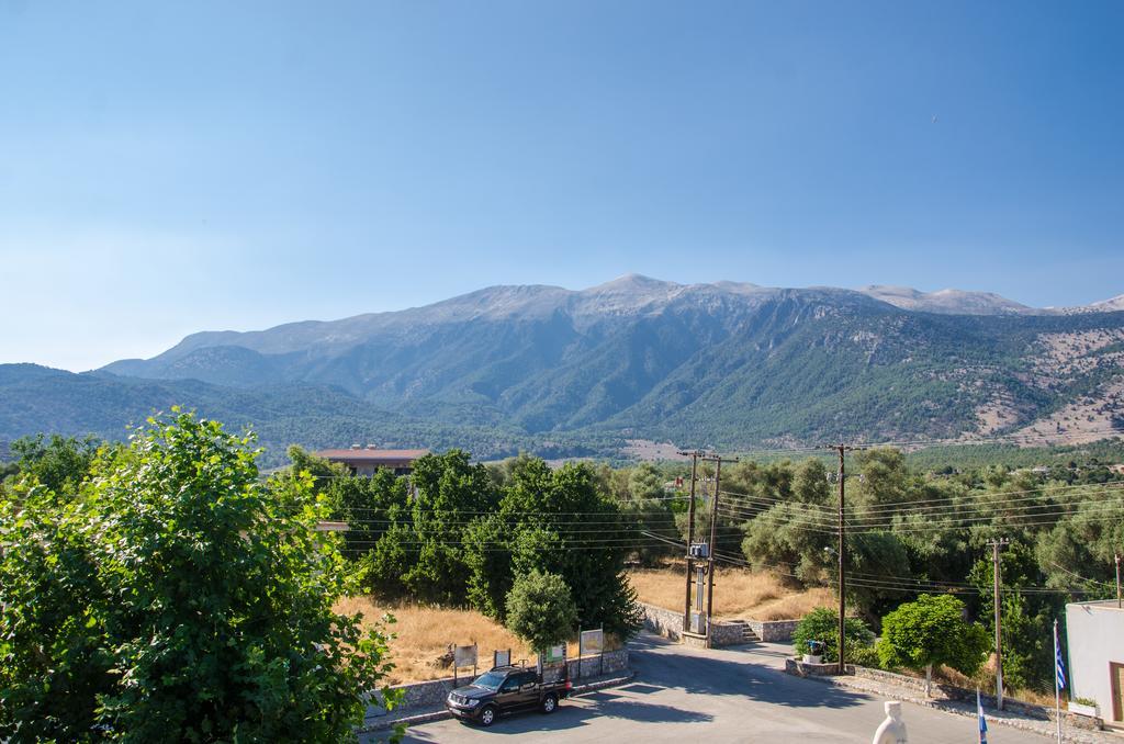 Platanos Rooms Sinoikismos Kambos Dış mekan fotoğraf